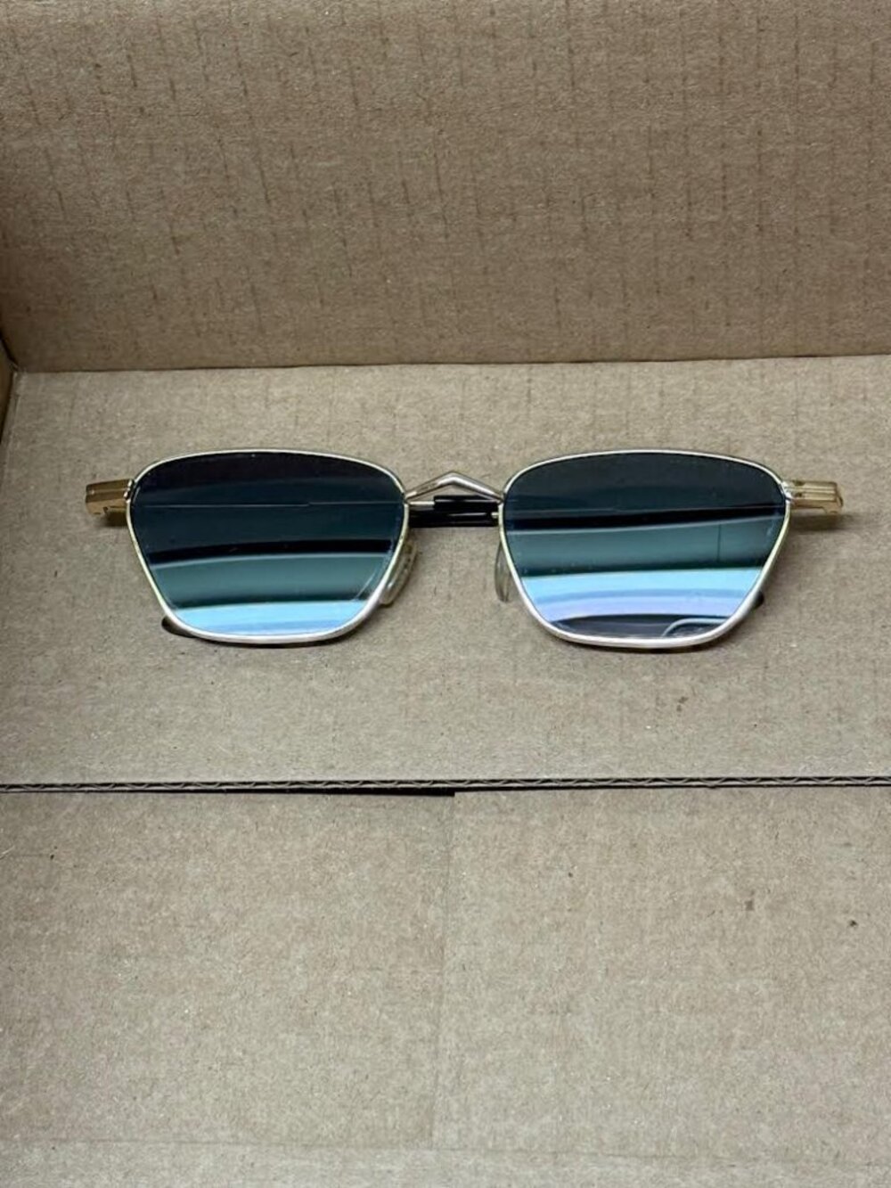 Brass Frame Unisex Sunglasses